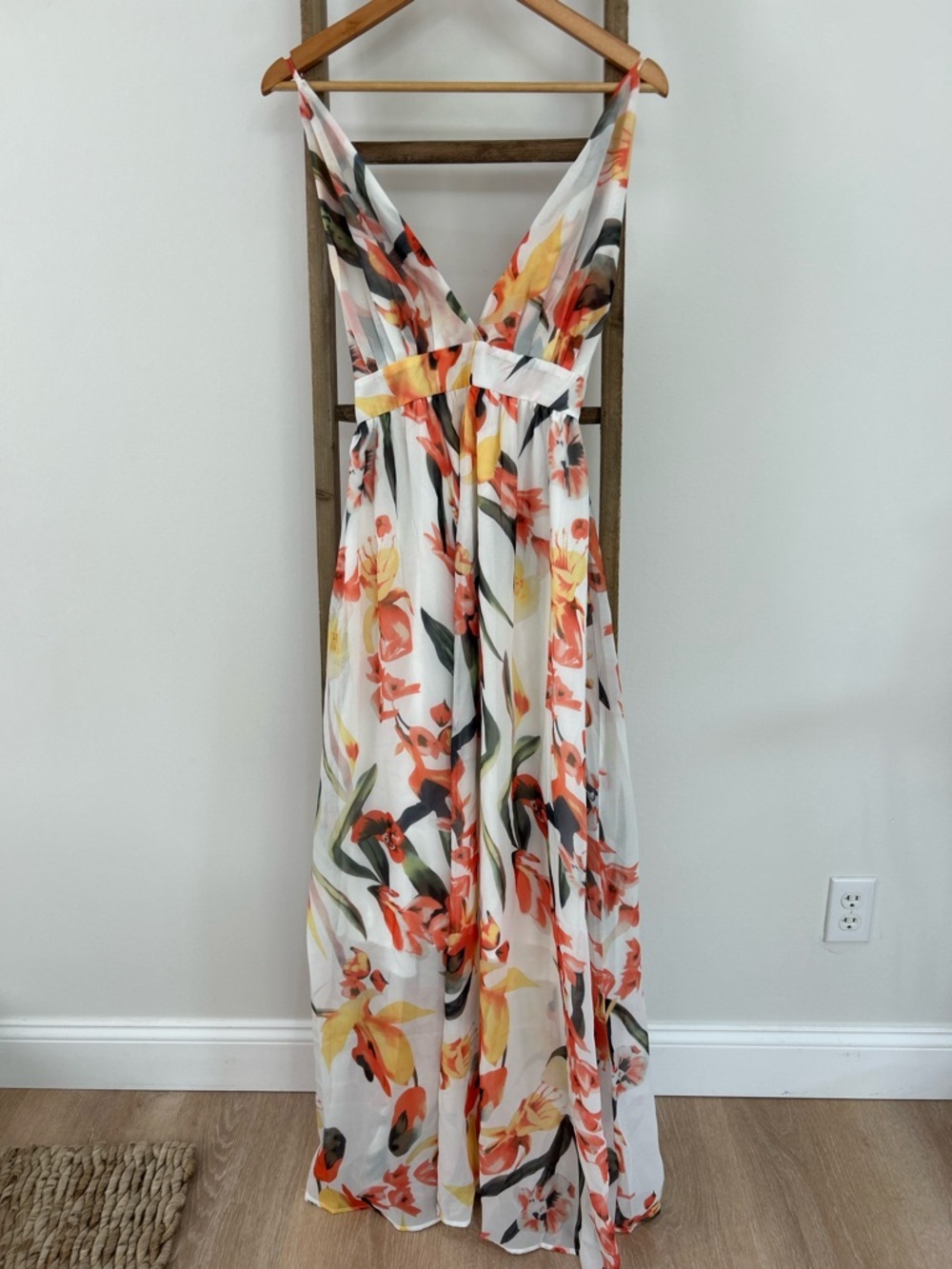Boho Floral Plunging V-Neck Maxi Dress Tropical Summer Resort Wear Size XL NWOT